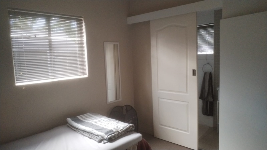 To Let 1 Bedroom Property for Rent in Kabega Park Eastern Cape